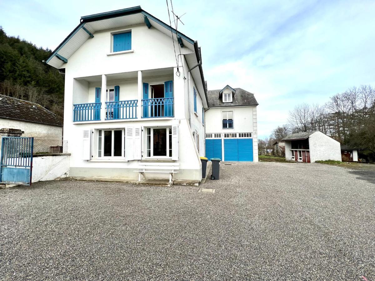 Refuge De Luxe Pour Les Amoureux De La Montagne Pouzac Luaran gambar