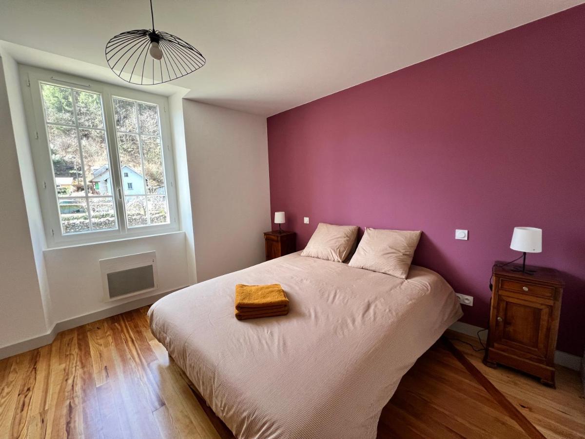 Refuge De Luxe Pour Les Amoureux De La Montagne Pouzac Luaran gambar