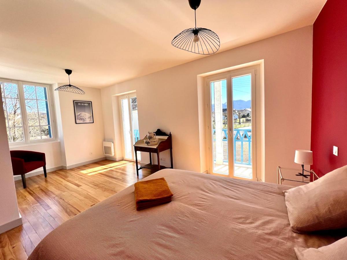 Refuge De Luxe Pour Les Amoureux De La Montagne Pouzac Luaran gambar