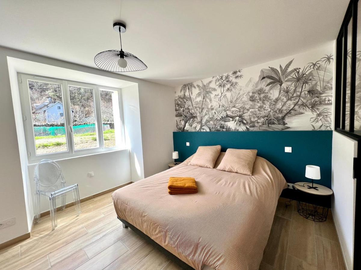 Refuge De Luxe Pour Les Amoureux De La Montagne Pouzac Luaran gambar