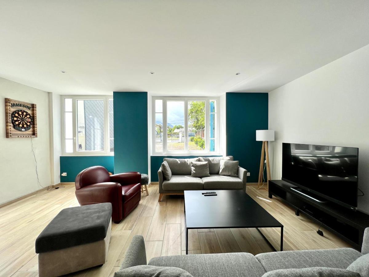 Refuge De Luxe Pour Les Amoureux De La Montagne Pouzac Luaran gambar